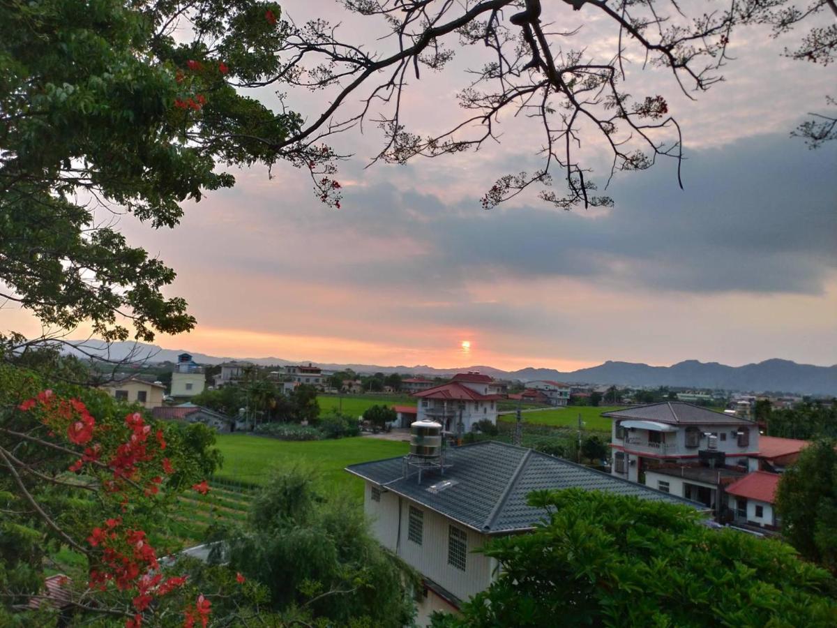 Meinong Yun Shanju Homestay Mei-nung Buitenkant foto