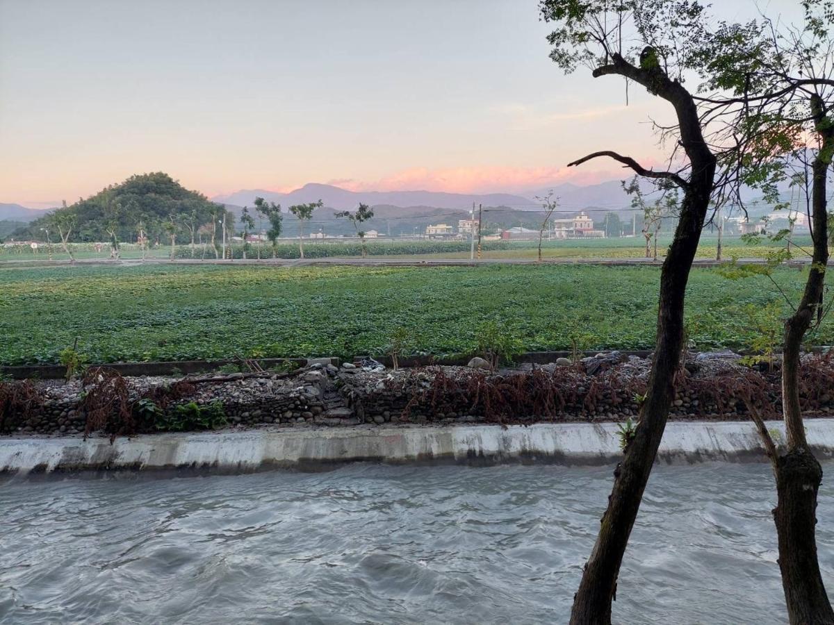 Meinong Yun Shanju Homestay Mei-nung Buitenkant foto