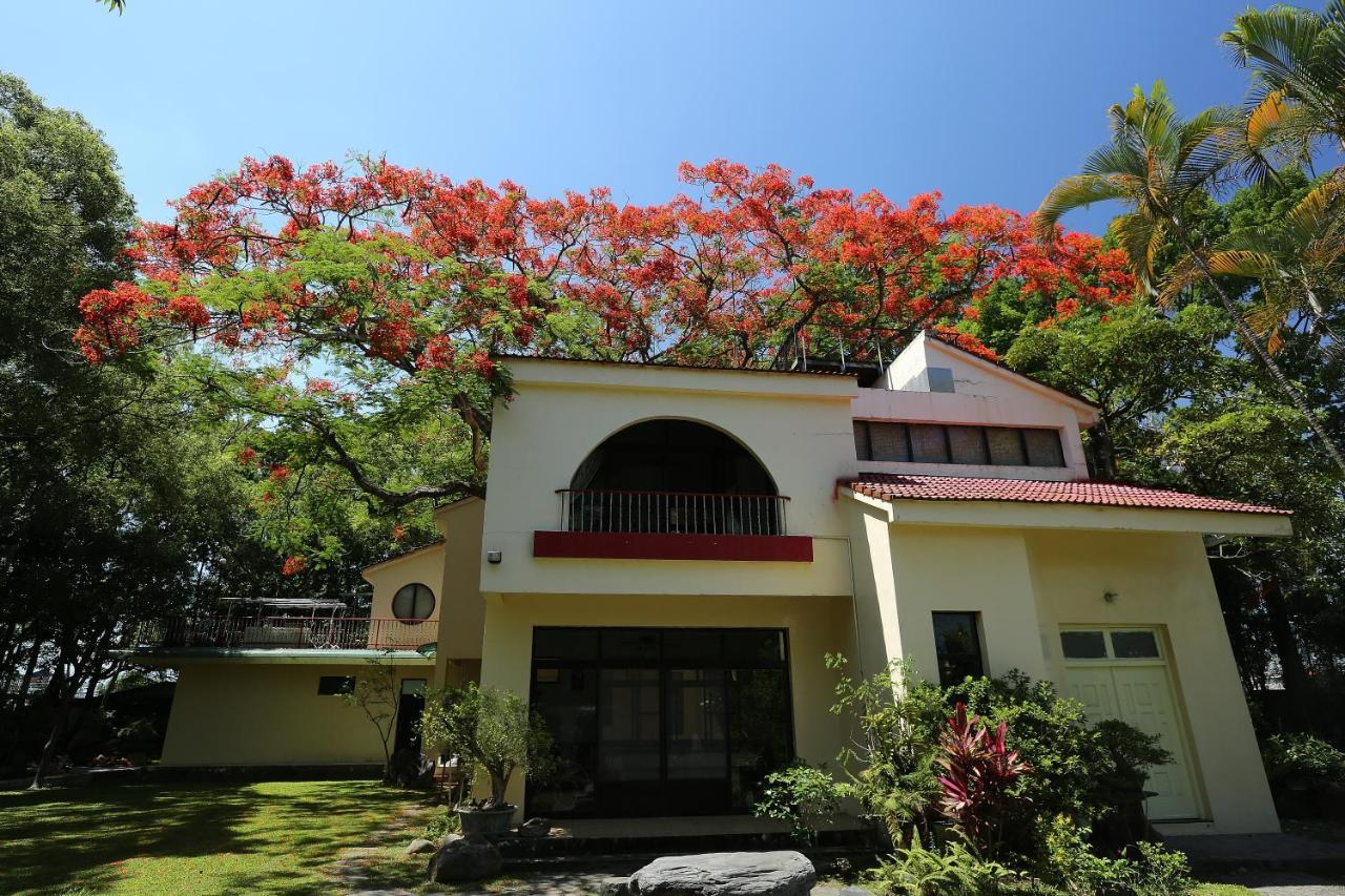 Meinong Yun Shanju Homestay Mei-nung Buitenkant foto